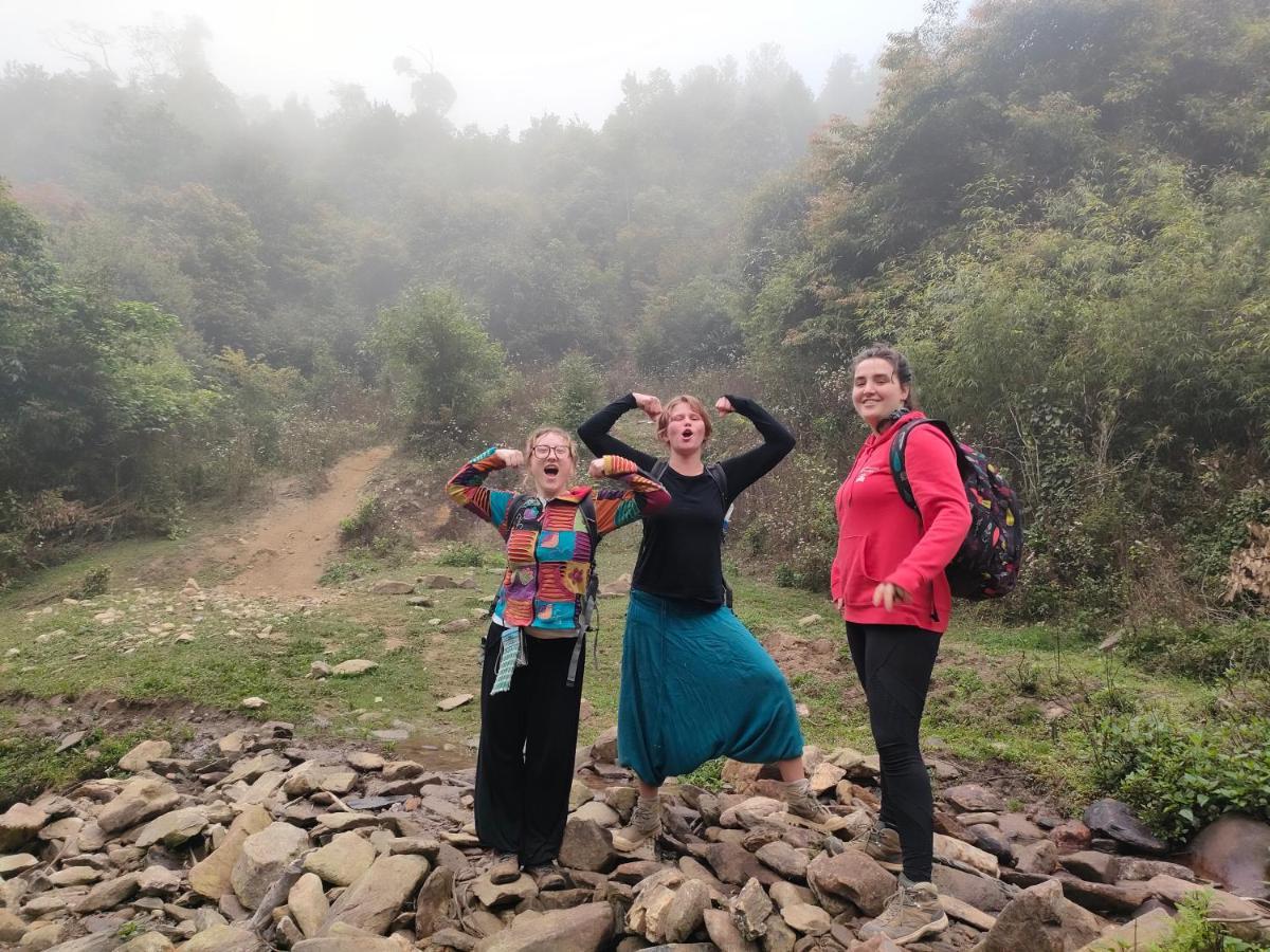 Indigenous Homestay- Trek- Food- Bus Mu Cang Chai Exterior foto