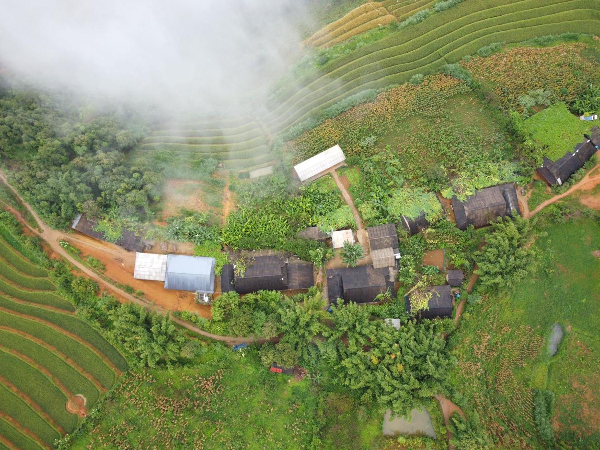 Indigenous Homestay- Trek- Food- Bus Mu Cang Chai Exterior foto